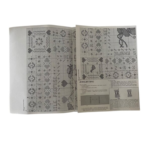 Vanessa-Ann Collection Cross-Stitch Booklet Linen Symphony Sampler Jewelry Bag - Picture 4 of 5